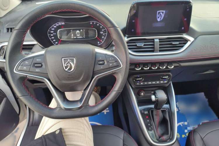 Used Baojun 510 2019 1.5L CVT Enjoyment Model China VI Emission Standard Interior 3