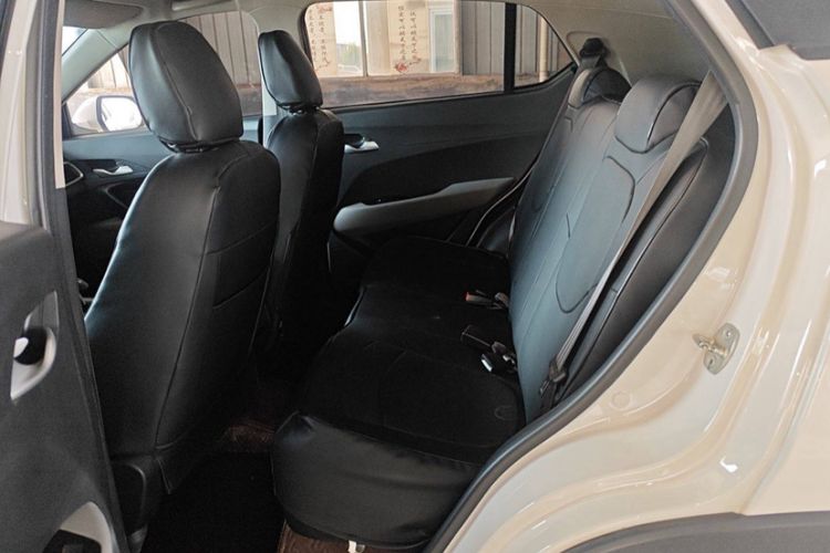 Used Baojun 510 2019 1.5L Manual Jingxiang Model 77kW China VI Emission Standard Interior 4