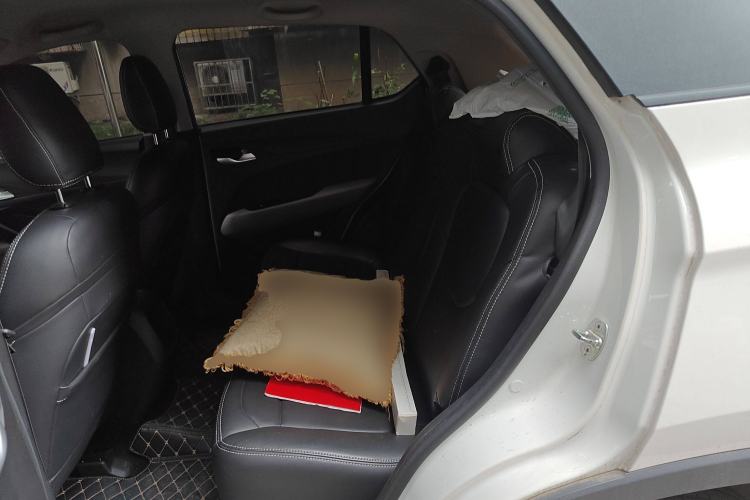 Used Baojun 510 2019 1.5L Manual Jingxiang Model 77kW China VI Emission Standard Interior 4