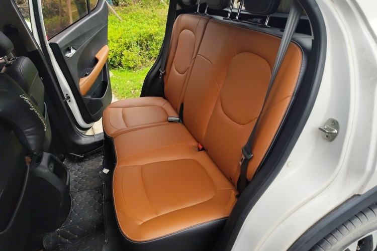 Used Baojun 510 2019 1.5L Manual Prestige Version China V Emission Standard Interior 4