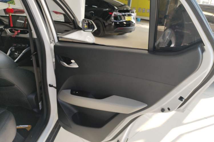 Used Baojun 510 2019 1.5L Manual Jingxiang Model 77kW China VI Emission Standard Interior 6