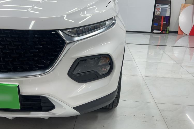 Used Baojun 510 2019 1.5L Manual Enjoyment Model 77kW China VI Emission Standard Left Front Headlight