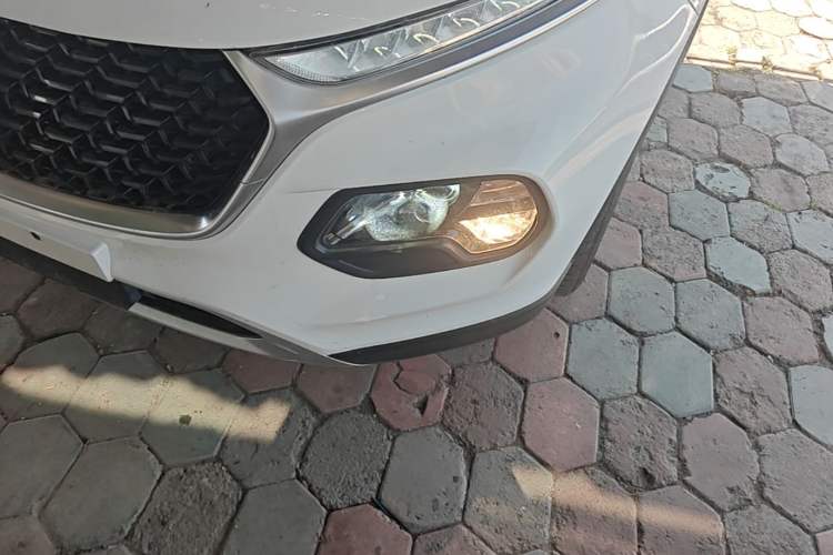 Used Baojun 510 2019 1.5L CVT Enjoyment Model China VI Emission Standard Left Front Headlight