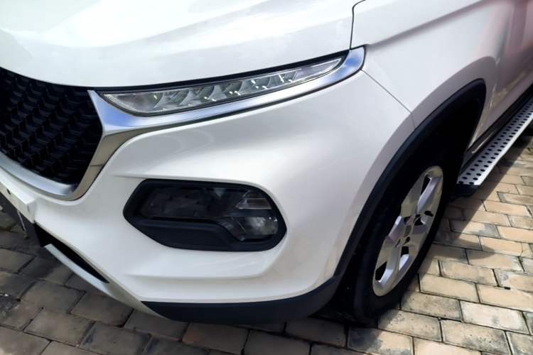 Used Baojun 510 2019 1.5L Automatic Enjoyment Model China V Emission Standard Left Front Headlight