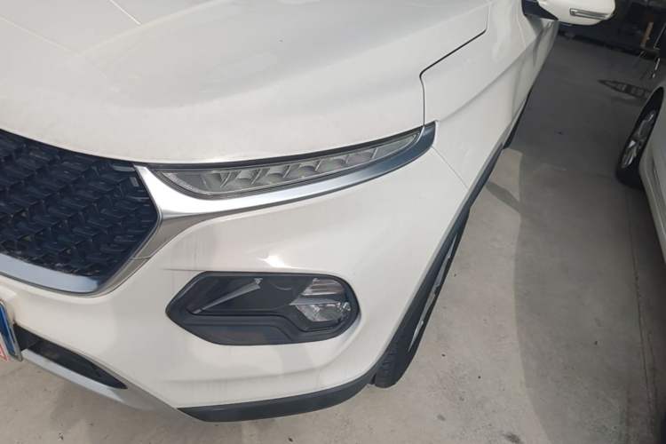 Used Baojun 510 2019 1.5L CVT Enjoyment Model China VI Emission Standard Left Front Headlight