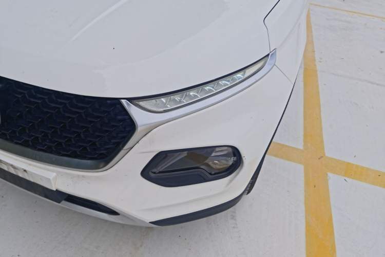 Used Baojun 510 2019 1.5L CVT Enjoyment Model China VI Emission Standard Left Front Headlight