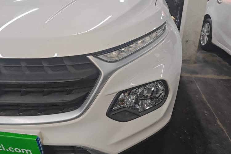 Used Baojun 510 2019 1.5L Manual Jingxiang Model 73kW China VI Emission Standard Left Front Headlight