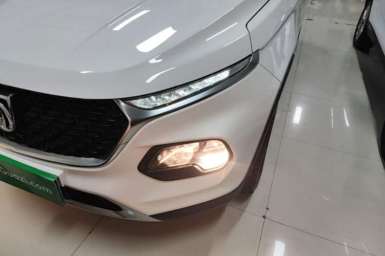Used Baojun 510 2019 1.5L Automatic Premium Version National V Left Front Headlight