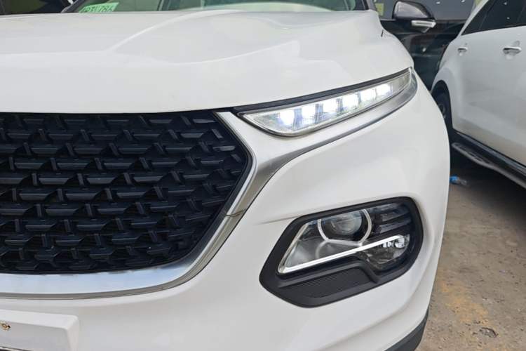 Used Baojun 510 2019 1.5L Automatic Prestige Edition China V Left Front Headlight
