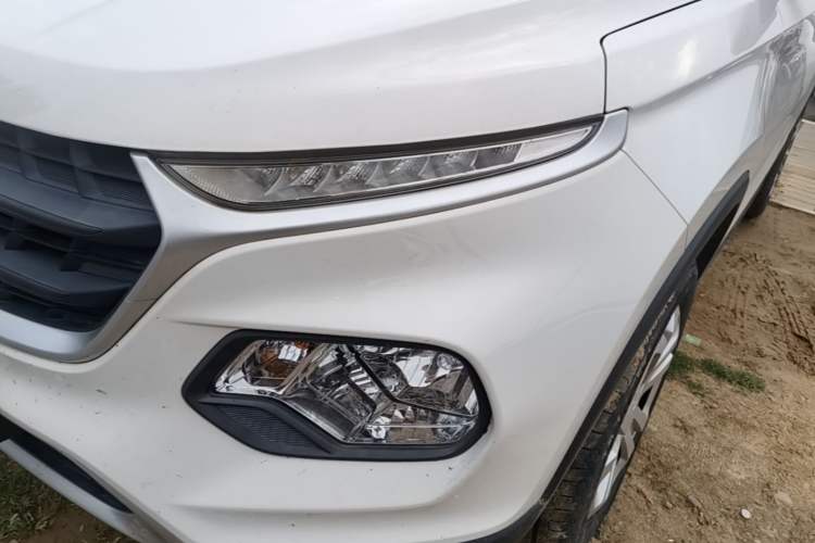 Used Baojun 510 2019 1.5L Manual Jingxiang Model 73kW China VI Emission Standard Left Front Headlight