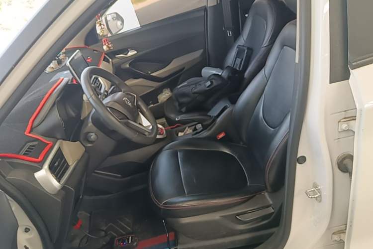 Used Baojun 510 2019 1.5L CVT Enjoyment Model China VI Emission Standard Left Front Seat