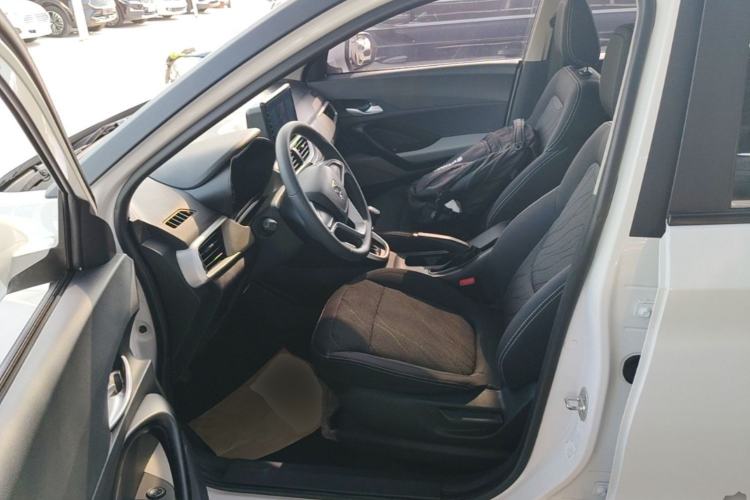 Used Baojun 510 2019 1.5L Manual Jingxiang Model 73kW China VI Emission Standard Left Front Seat