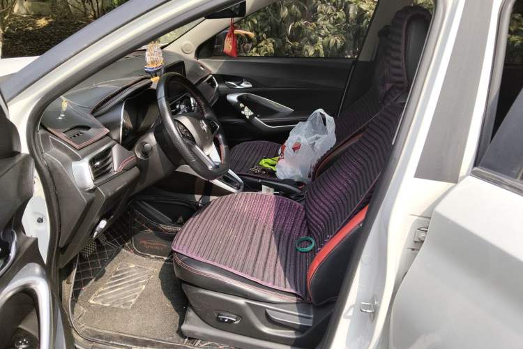 Used Baojun 510 2019 1.5L CVT Enjoyment Model China VI Emission Standard Left Front Seat