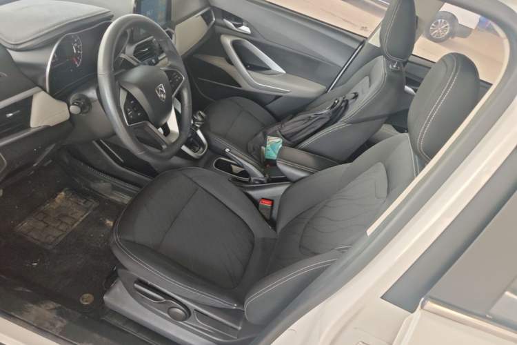 Used Baojun 510 2019 1.5L Manual Enjoyment Model 77kW China VI Emission Standard Left Front Seat