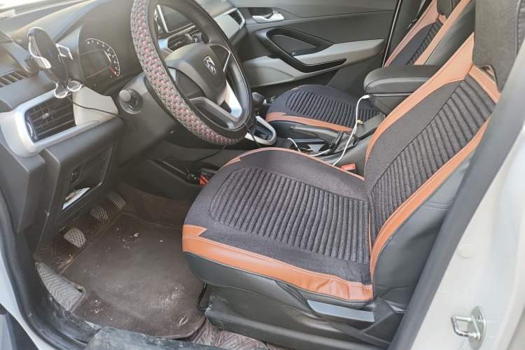 Used Baojun 510 2019 1.5L Manual Jingxiang Model 77kW China VI Emission Standard Left Front Seat