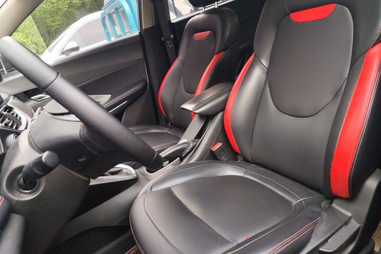 Used Baojun 510 2019 1.5L CVT Enjoyment Model China VI Emission Standard Left Front Seat