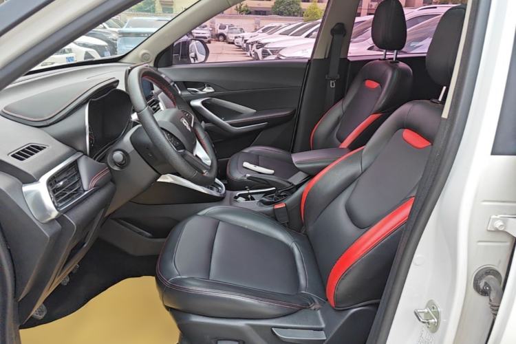 Used Baojun 510 2019 1.5L Manual Prestige Version China V Emission Standard Left Front Seat