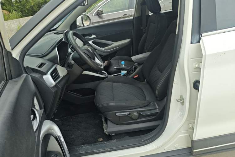 Used Baojun 510 2019 1.5L Manual Enjoyment Model 77kW China VI Emission Standard Left Front Seat