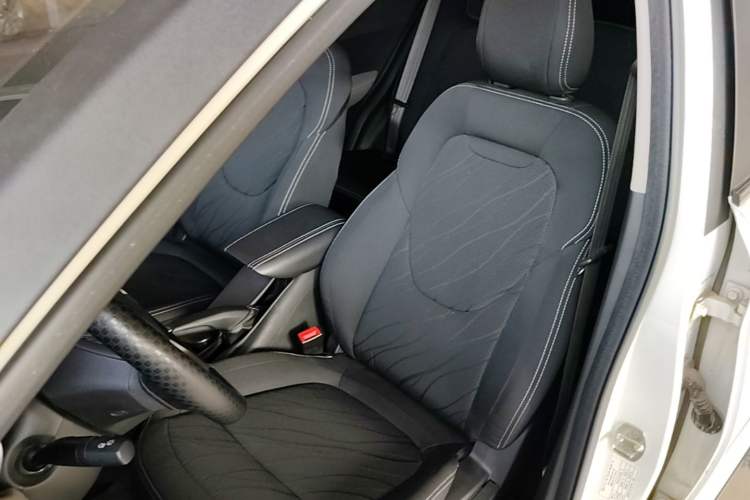 Used Baojun 510 2019 1.5L CVT Enjoyment Model China VI Emission Standard Left Front Seat