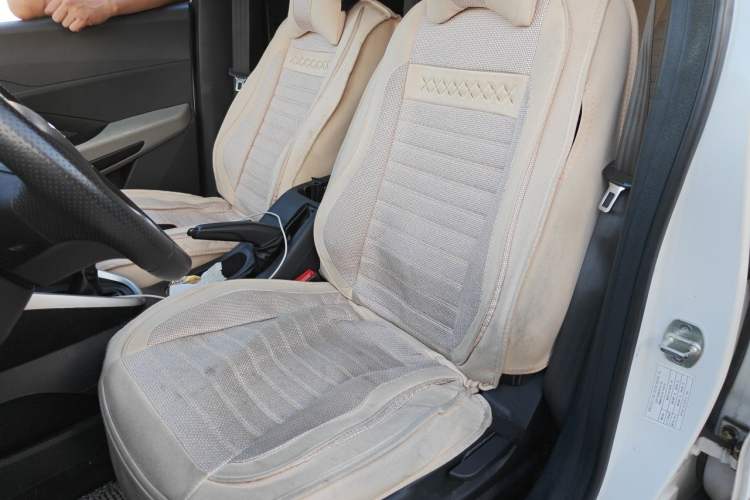 Used Baojun 510 2019 1.5L Manual Jingxiang Model 77kW China VI Emission Standard Left Front Seat