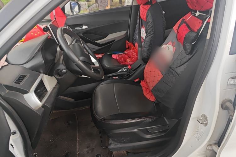 Used Baojun 510 2019 1.5L Manual Jingxiang Model 77kW China VI Emission Standard Left Front Seat