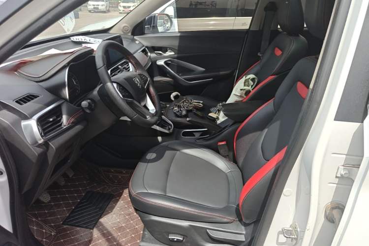 Used Baojun 510 2019 1.5L Manual Enjoyment Model 77kW China VI Left Front Seat