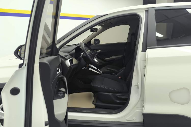 Used Baojun 510 2019 1.5L Manual Jingxiang Model 77kW China VI Emission Standard Left Front Seat