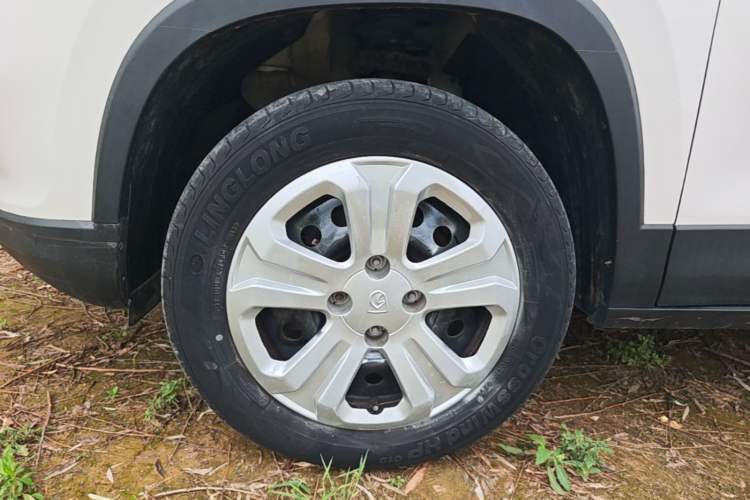 Used Baojun 510 2019 1.5L CVT Enjoyment Model China VI Emission Standard Left Front Wheel Hub