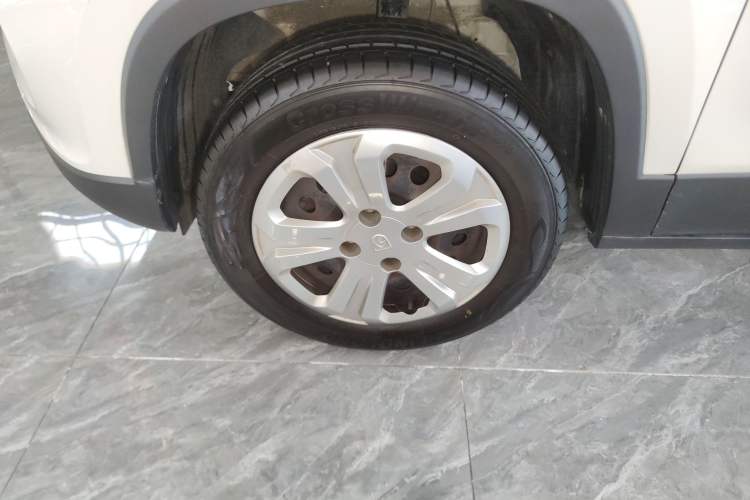 Used Baojun 510 2019 1.5L CVT Enjoyment Model China VI Emission Standard Left Front Wheel Hub