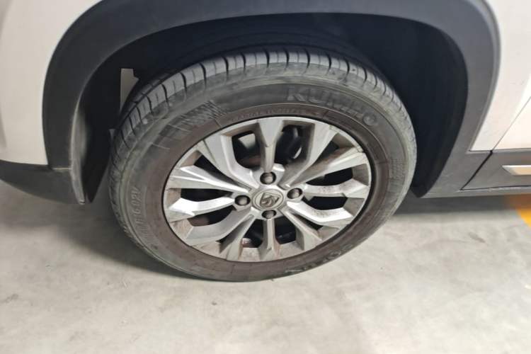 Used Baojun 510 2019 1.5L Manual Enjoyment Model 73kW China VI Left Front Wheel Hub