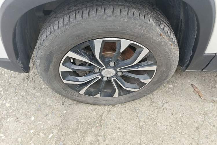 Used Baojun 510 2019 1.5L Manual Enjoyment Model 77kW China VI Left Front Wheel Hub