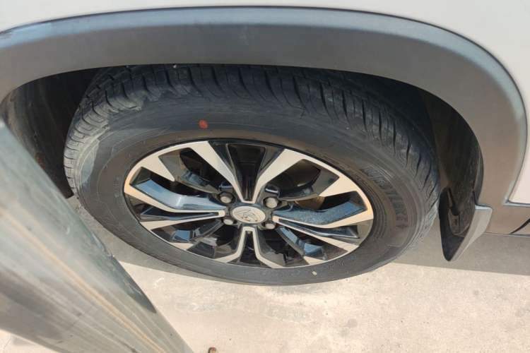 Used Baojun 510 2019 1.5L Manual Enjoyment Model China V Left Front Wheel Hub