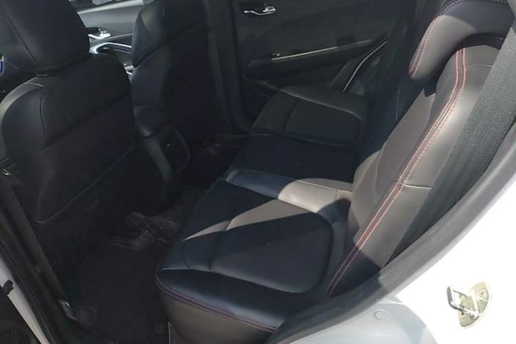 Used Baojun 510 2019 1.5L CVT Enjoyment Model China VI Emission Standard Left Rear Seat