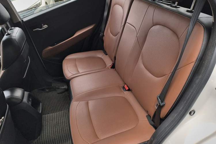 Used Baojun 510 2019 1.5L Manual Enjoyment Model China V Left Rear Seat