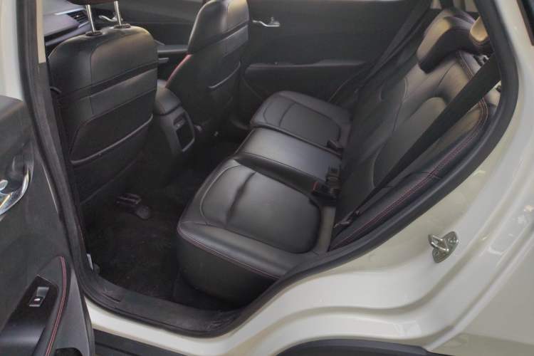 Used Baojun 510 2019 1.5L CVT Enjoyment Model China VI Emission Standard Left Rear Seat