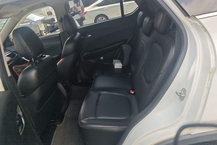 Used Baojun 510 2019 1.5L Manual Prestige Version China V Emission Standard Left Rear Seat