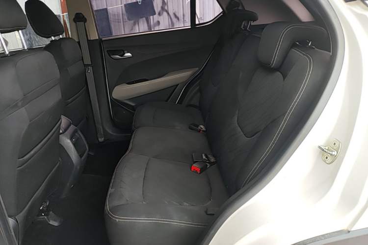 Used Baojun 510 2019 1.5L CVT Enjoyment Model China VI Emission Standard Left Rear Seat
