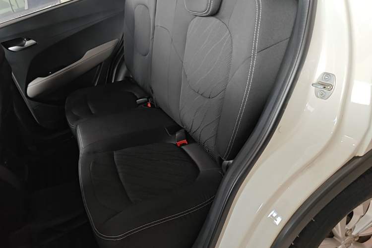 Used Baojun 510 2019 1.5L CVT Enjoyment Model China VI Emission Standard Left Rear Seat