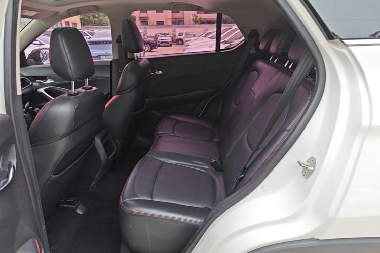 Used Baojun 510 2019 1.5L Manual Prestige Version China V Emission Standard Left Rear Seat