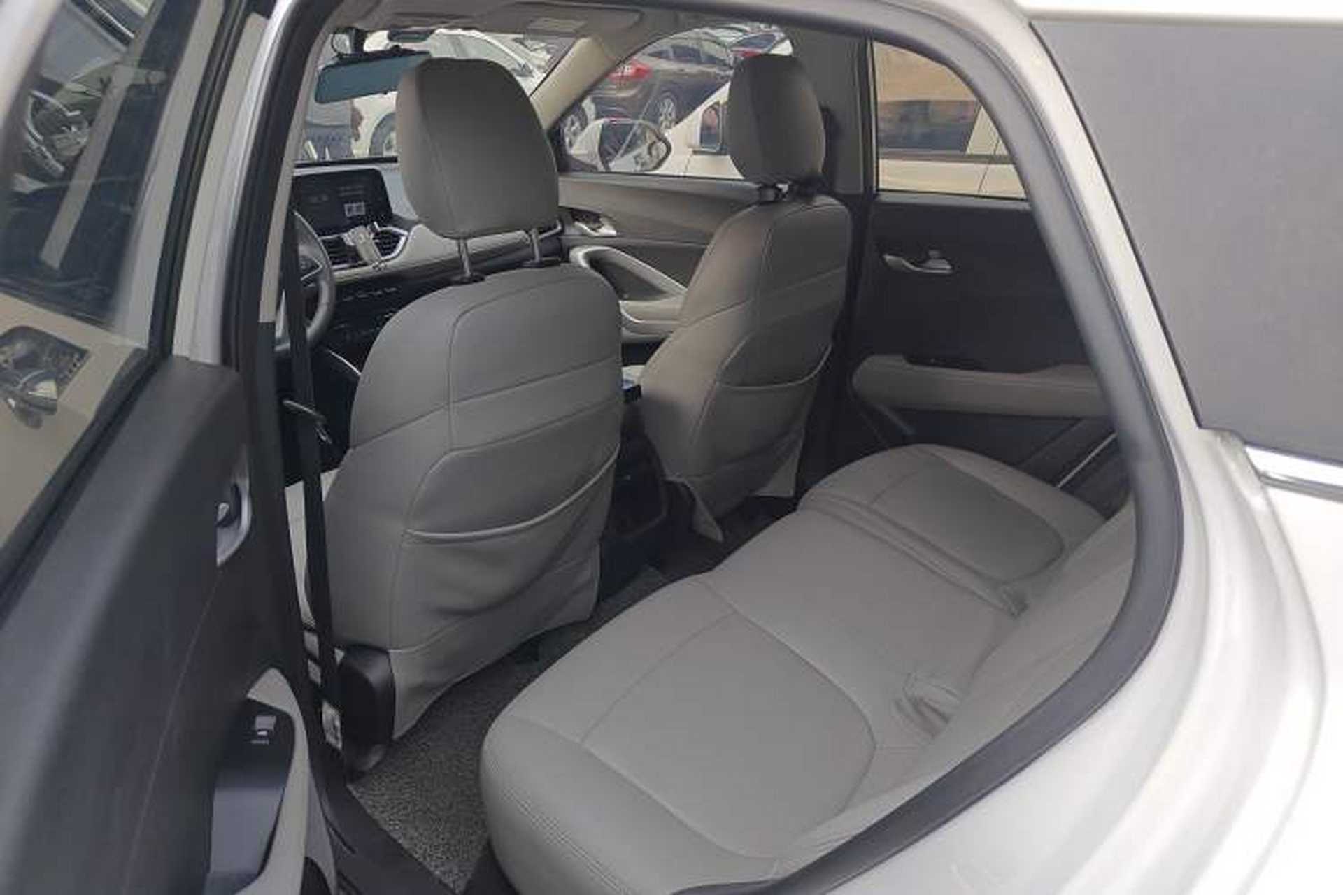 Used Baojun 510 2019 1.5L CVT Enjoyment Model China VI Emission Standard Left Rear Seat