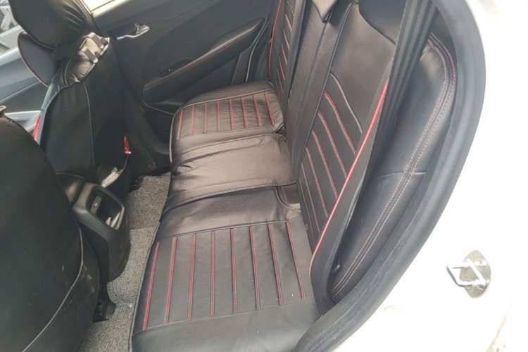 Used Baojun 510 2019 1.5L Automatic Prestige Edition China V Left Rear Seat
