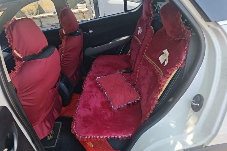 Used Baojun 510 2019 1.5L CVT Enjoyment Model China VI Emission Standard Left Rear Seat