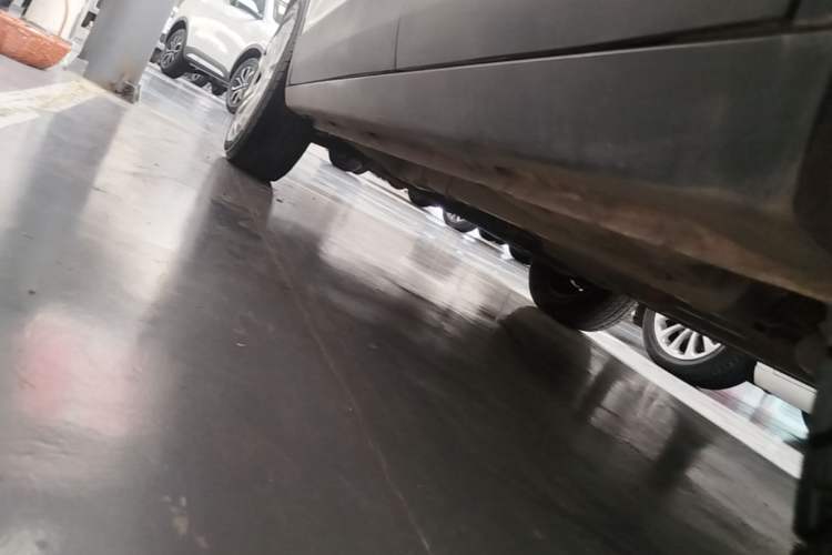Used Baojun 510 2019 1.5L Manual Jingxiang Model 73kW China VI Emission Standard Left Side Sill
