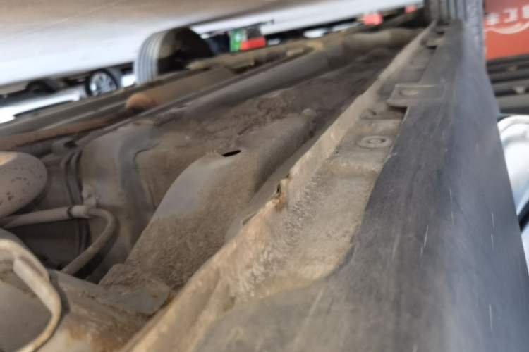 Used Baojun 510 2019 1.5L Manual Jingxiang Model 73kW China VI Emission Standard Left Side Sill