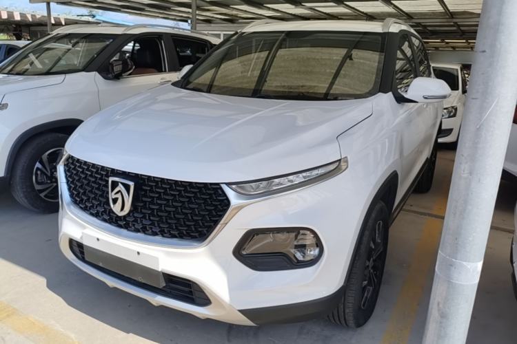 Ojetý Baojun 510 2019 1.5L Manual Enjoyment Model 77kW China VI Emission Standard Guazi used car, China used car export, Used car for sale, Used  cars, Cheapest cars for sale