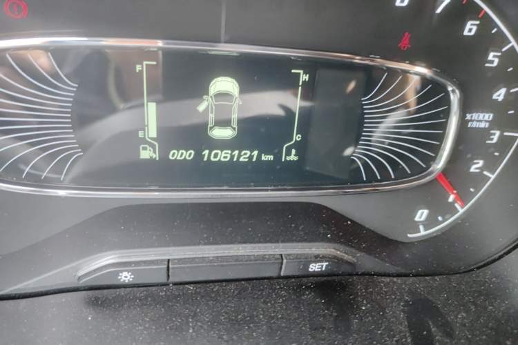 Used Baojun 510 2019 1.5L Manual Enjoyment Model China V Odometer Close Up