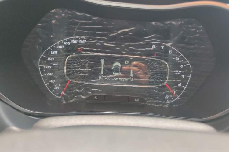 Used Baojun 510 2019 1.5L CVT Enjoyment Model China VI Emission Standard Odometer Close Up