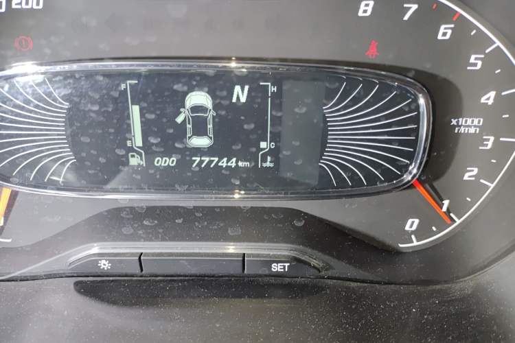 Used Baojun 510 2019 1.5L Automatic Prestige Edition China V Odometer Close Up