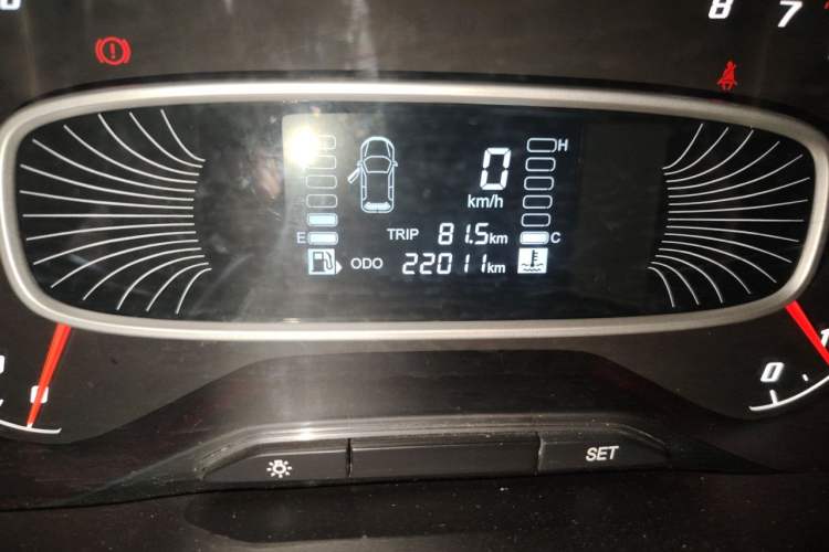 Used Baojun 510 2019 1.5L Manual Jingxiang Model China V Emission Standard Odometer Close Up