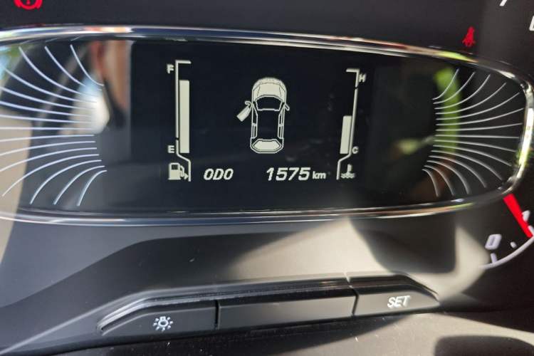 Used Baojun 510 2019 1.5L Manual Enjoyment Model China V Odometer Close Up